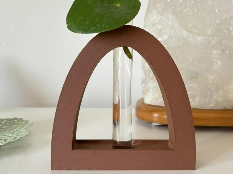 Modern Minimalist Propagating Stand Version3