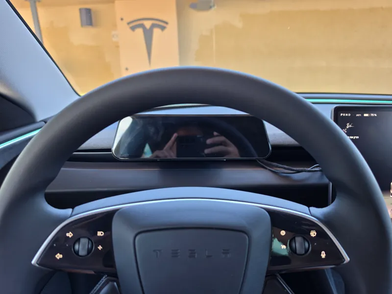 Model 3 Highland s3xy dash mount