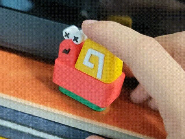 按压蜗牛