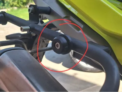 TRK702 Pannier Support Cylinder