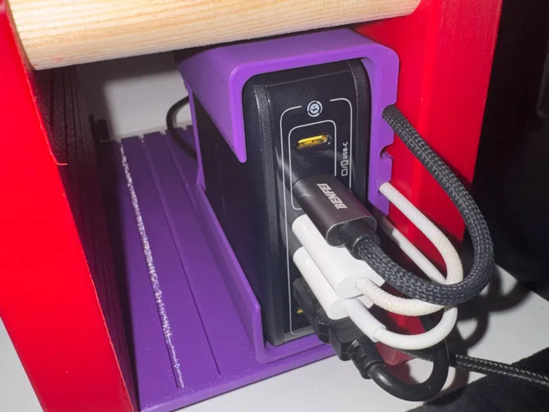 DeskShelf Baseus 120W charger mount with cables