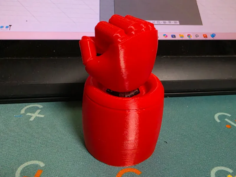 Super Robo Hand Clicker 