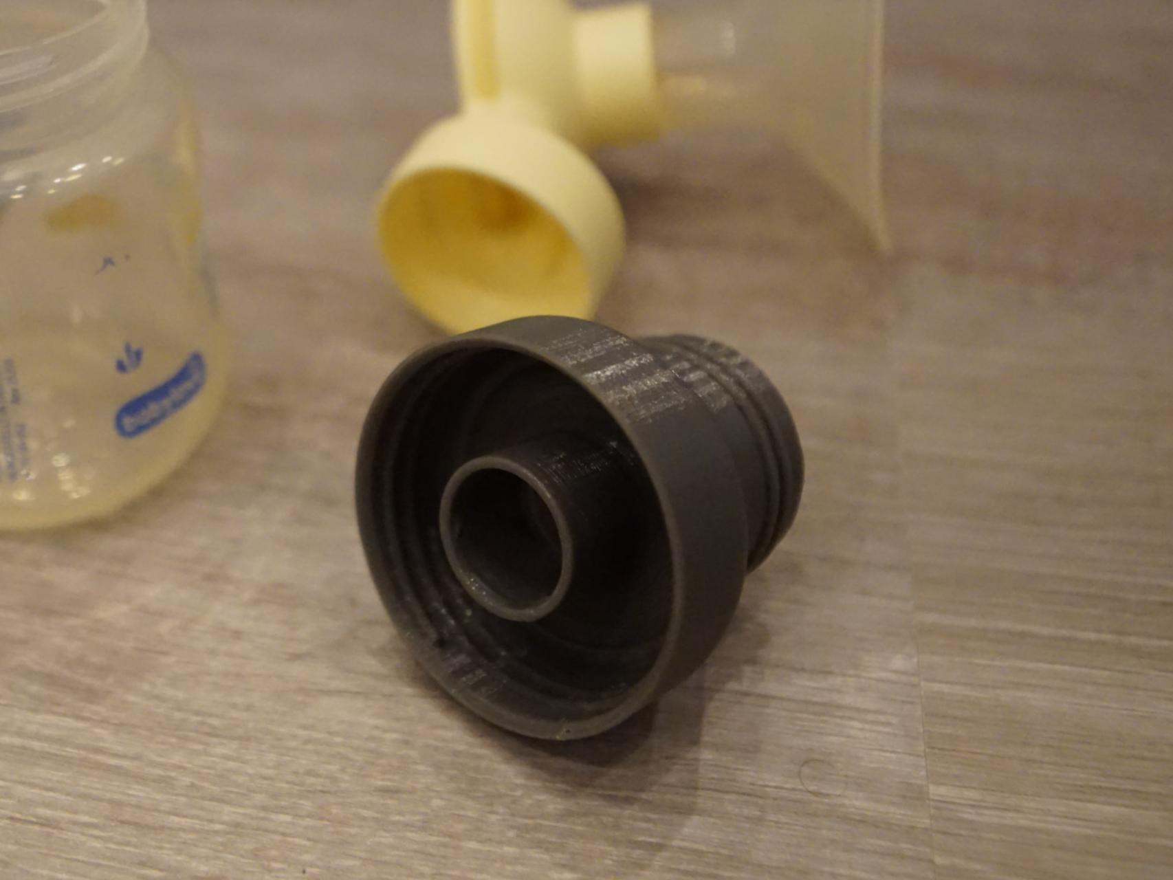 Adapter Medela Milchpumpe auf Babylove Flasche 