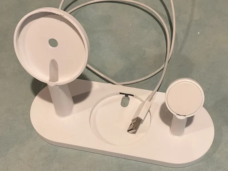 MagSafe iPhone, AirPods, and USB-A Watch Remix