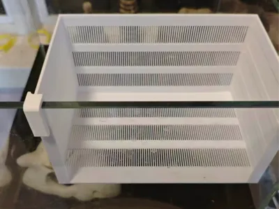 Medaka - Aquarium Isolation Box (for 30cm Square Tank)