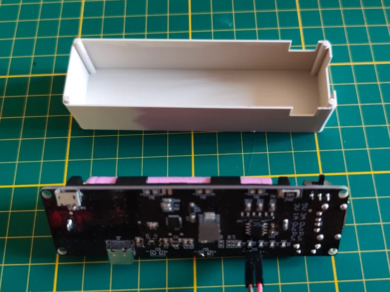 Boîtier pour Carte de Charge Batterie 18650