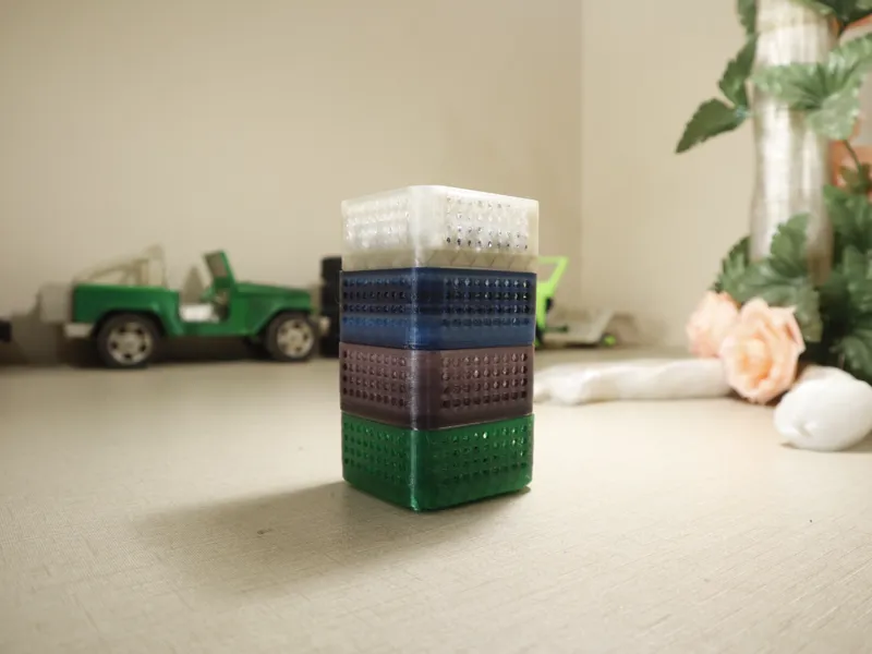 Simple Stackable Boxes 
