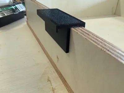 Handle for 1/2 Plywood