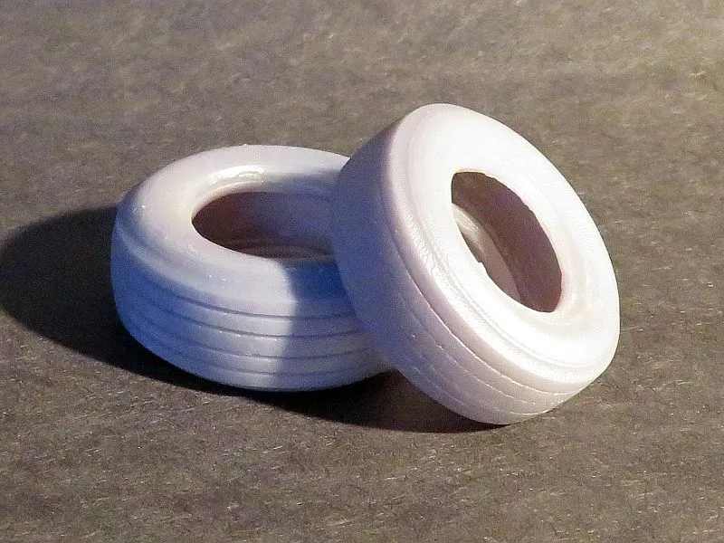 Small scale tires. Different treads