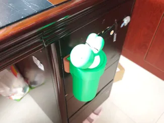 锁孔挂垃圾桶-耀西储物
