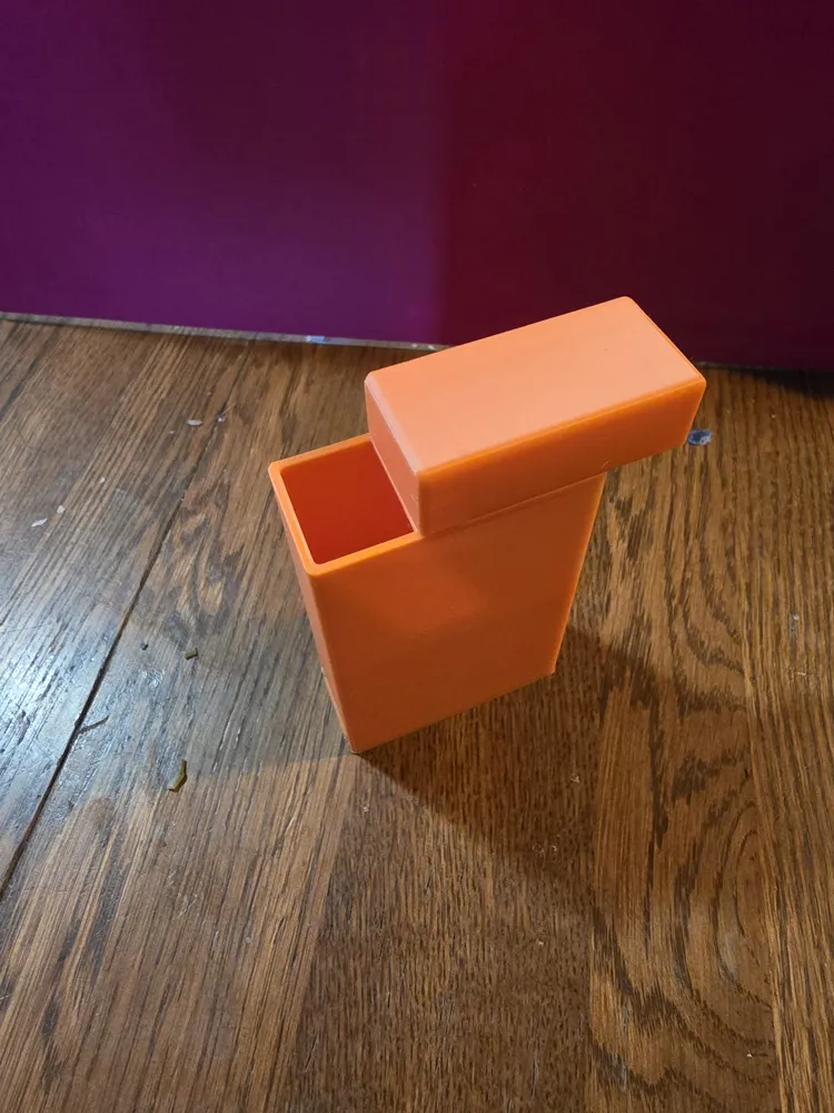 Cigarette box with mini bic holder - Free 3D Print Model - MakerWorld