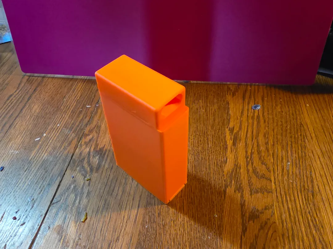 Cigarette box with mini bic holder - Free 3D Print Model - MakerWorld