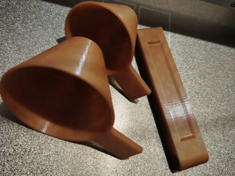 Cuchara para balanceado (con sujetador)
