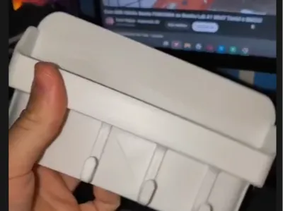 key holder with wallet compartment