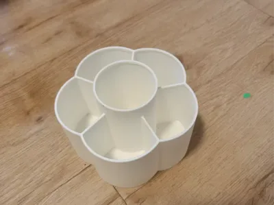 Extra Large Petal Pen Holder