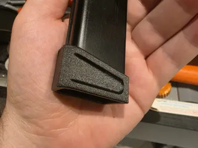 Mag Grip Base Plate Glock G17 WE