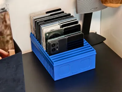 Konsn's folding screen storage box can hold 16 folding screen phones