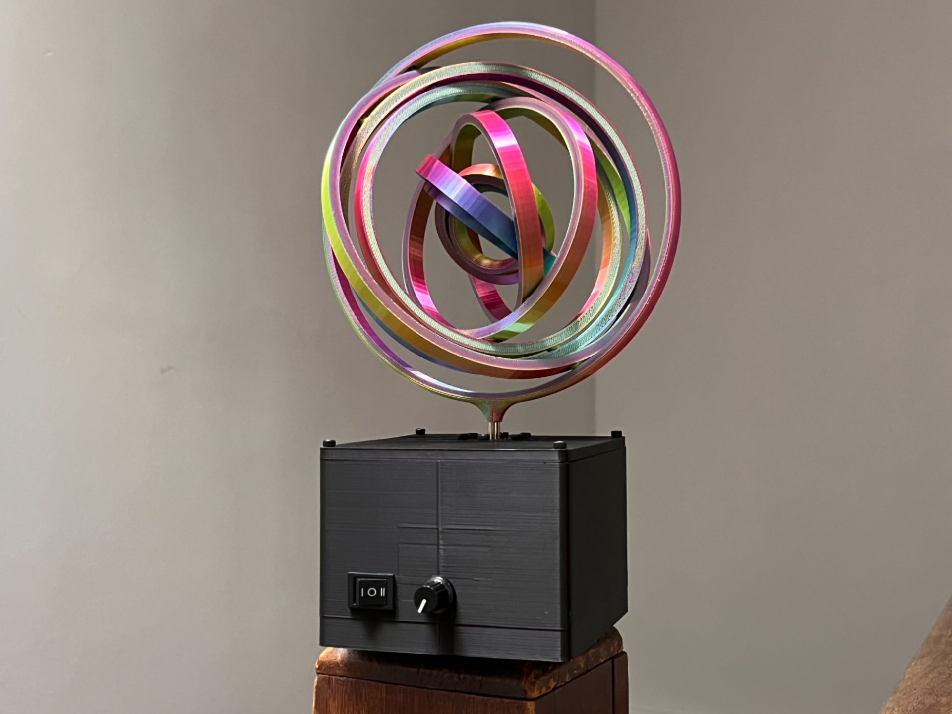spinning armillary sphere / gyroscope