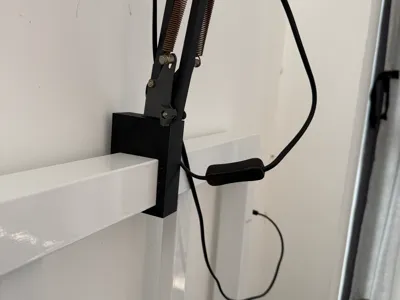 Iron Frame Bedside Desk Lamp Holder