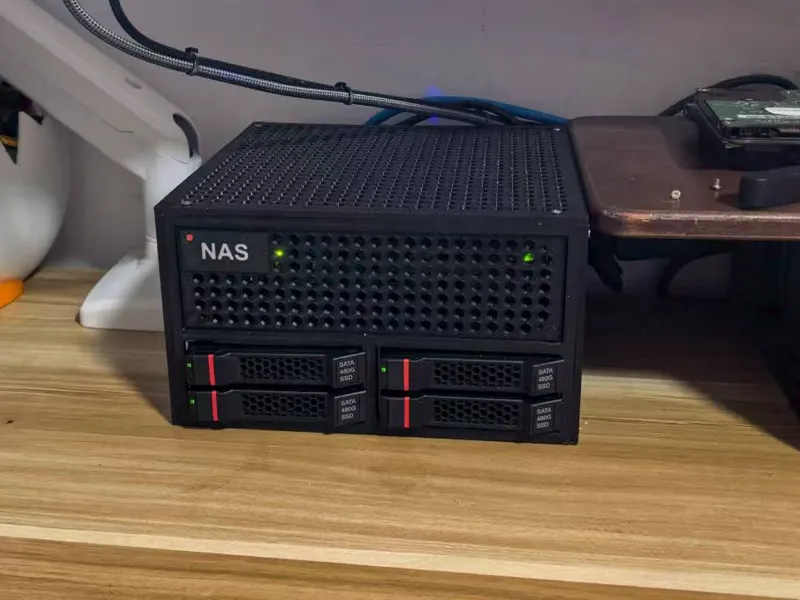 NAS机箱|4盘位NAS|勤诚硬盘笼NAS|极简NAS机箱|2.5寸NAS