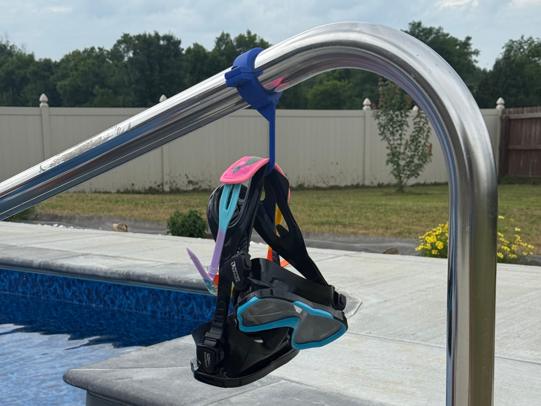 Pool Rail Goggle Hook