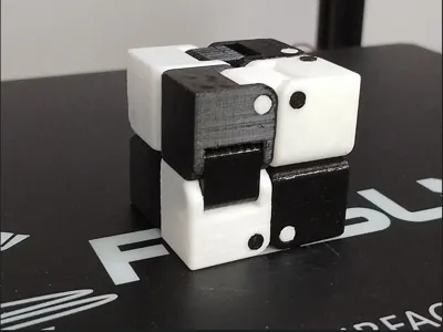 Parametric Infinity Cube