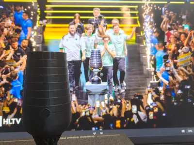 ESL 科隆 Major 奖杯 Colonge Major Tropgy
