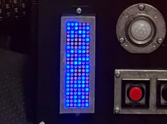 1x3 dot matrix holder