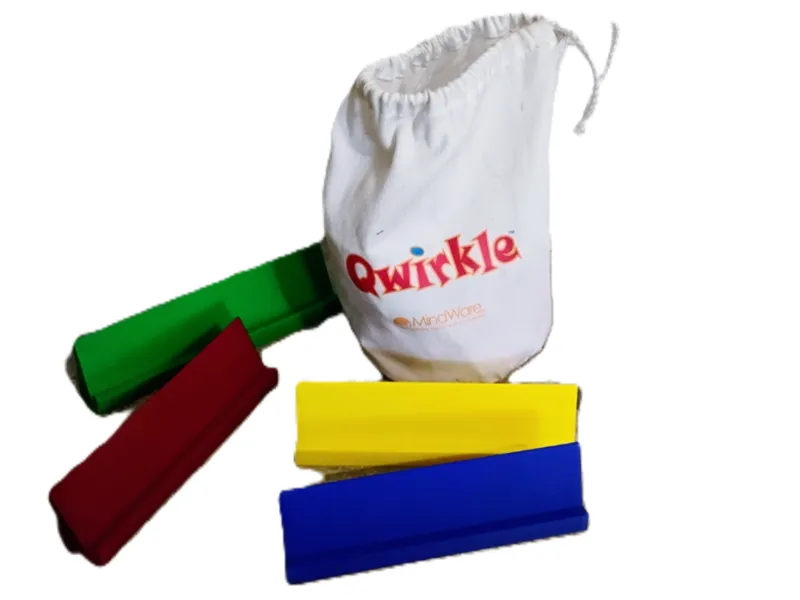 qwirkle stand