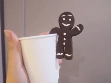 gingerbread  mug hugger cookie holder