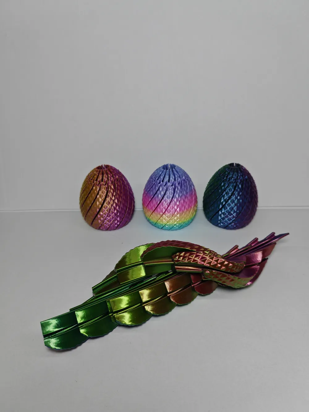 Twisty Fidget Diamond Dragon Egg - Free 3D Print Model - MakerWorld