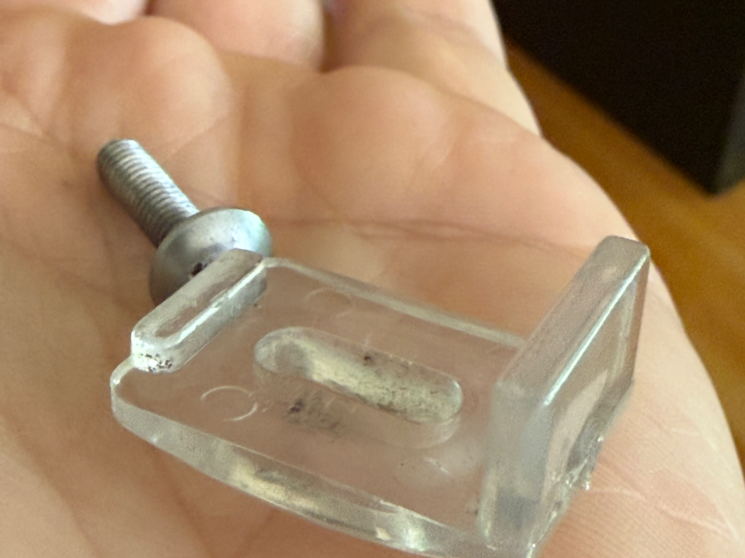 Storm Door Retainer Clip