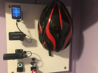 Garmin, iPod, Petzl, ETAP, AXS Device Station