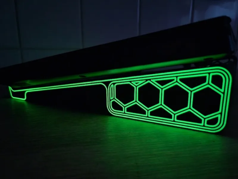 Laptop stand