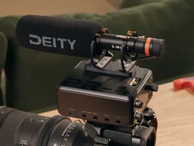 Deity PR4 On-Camera Microphone Holder