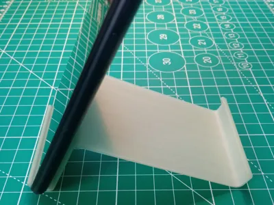 Minimalistic phone stand [STL, STEP]