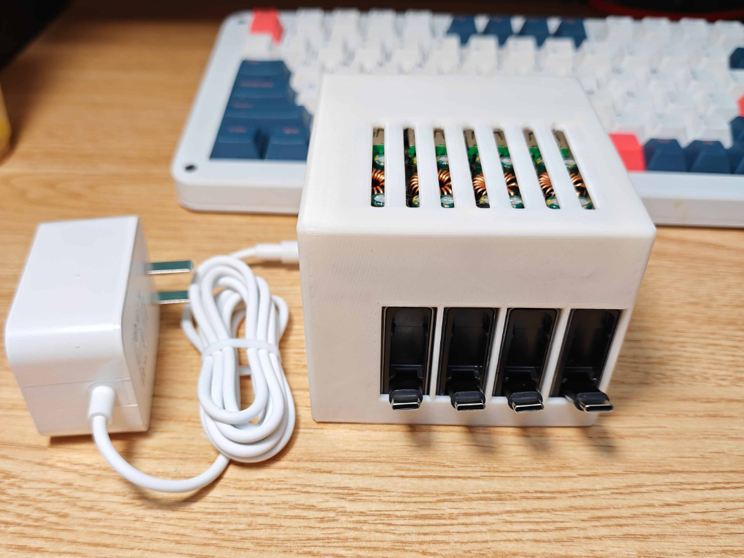 四口小工具充电站