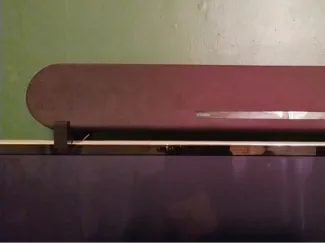 Yamaha ATS Soundbar TV top mount