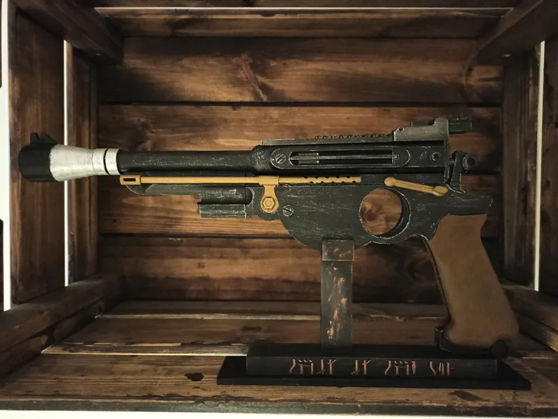 Mandalorian Blaster Stand