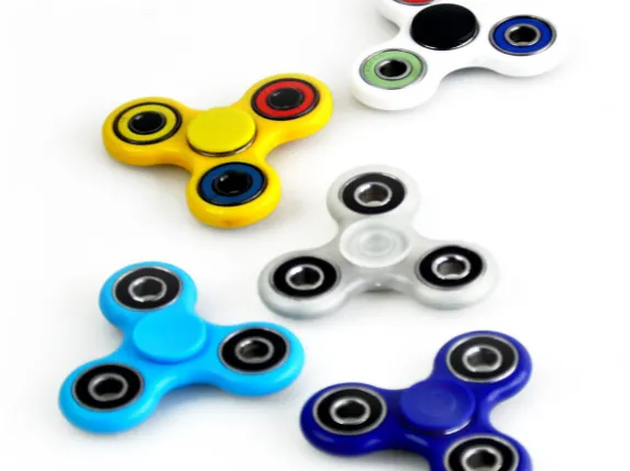 Simple hand spinner