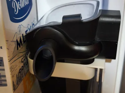 Latte Go milk container holder for the fridge