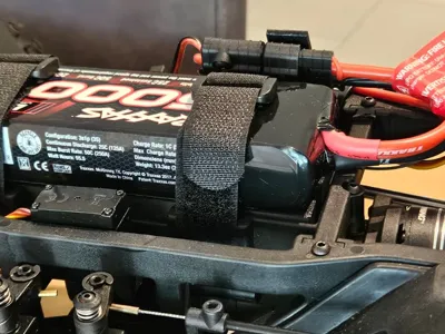 Yikong 4106/7 Absima |CR4.4 Chassis Battery Riser