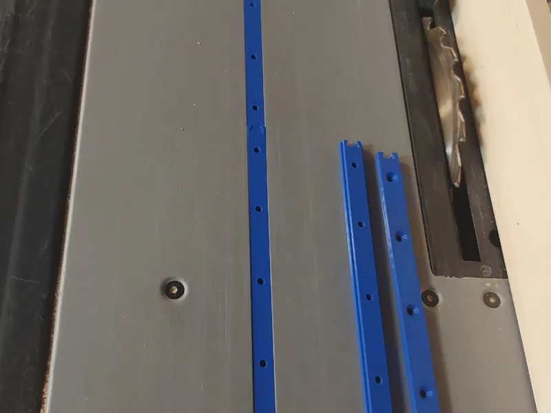 guide per sega circolare da banco marca Einhell