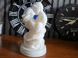Infinity Heart Embrace – Romantic Couple Sculpture