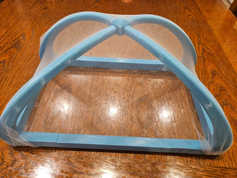 Cloche moustiquaire / Mesh food cover