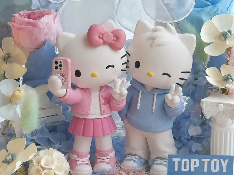 Hello Kitty kitty猫k t猫情侣情人节自拍拍照