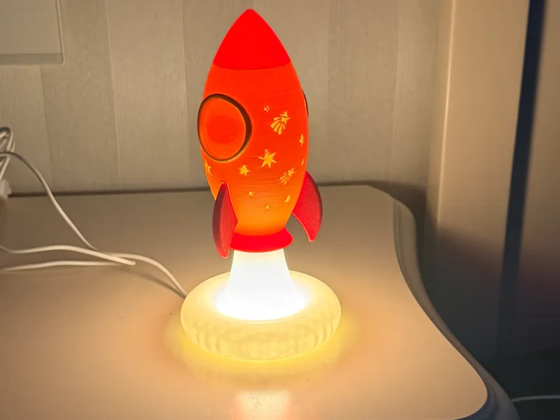 火箭小夜灯
