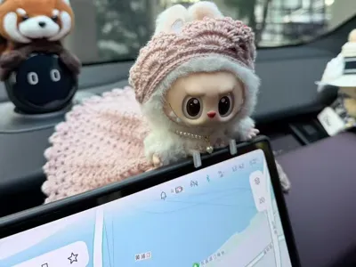 Car Center Console Doll Stand