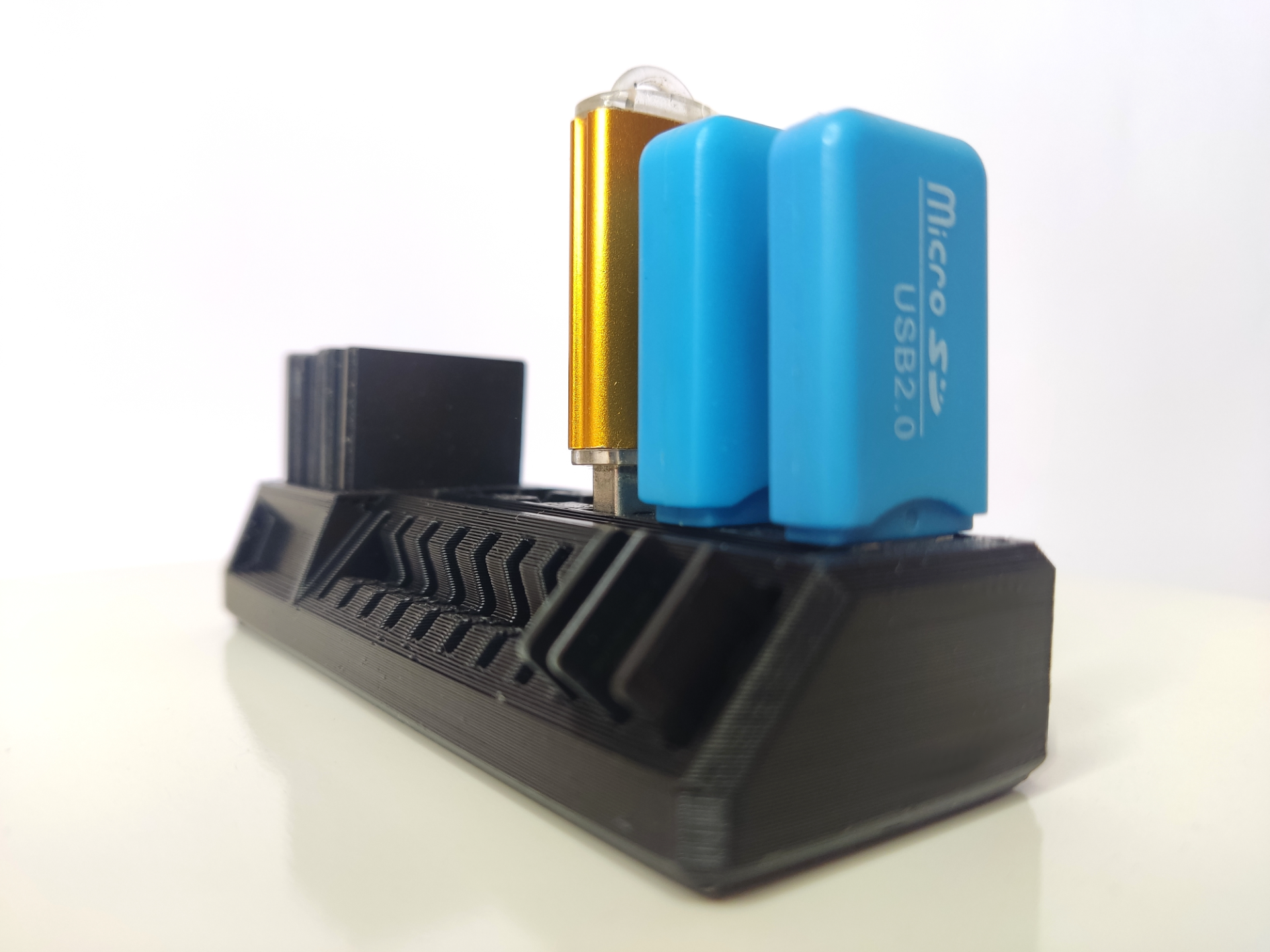 USB SD Card MicroSD Holder Desk Organizer