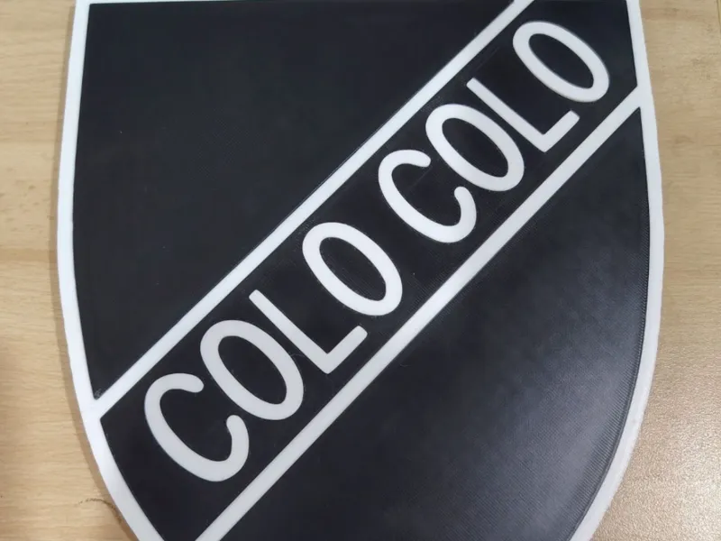 insignia COLO-COLO antigua